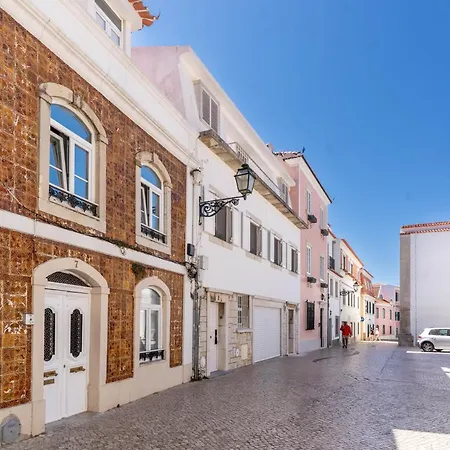 Queen's Ocean Sight - 3* Cascais