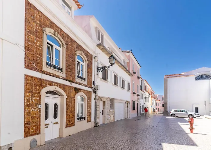 Queen's Ocean Sight - 3* Cascais