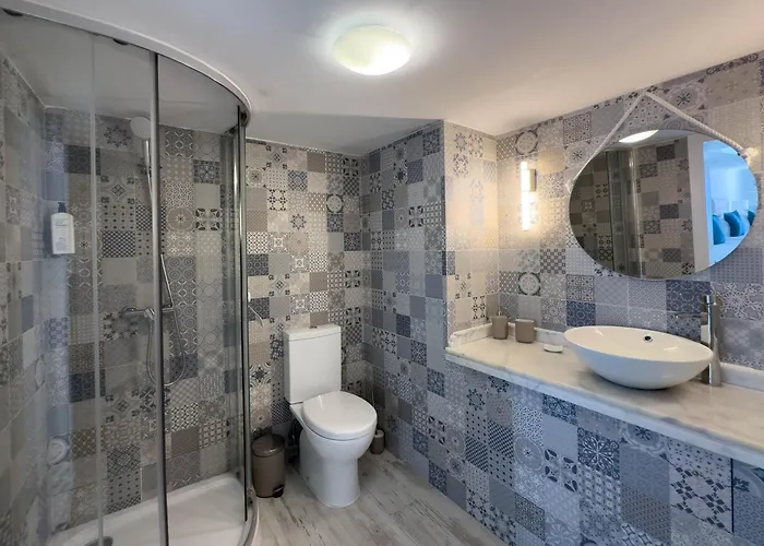 Queen's Ocean Sight - Cascais