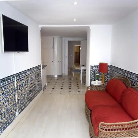 Queen's Ocean Sight - 3* Cascais