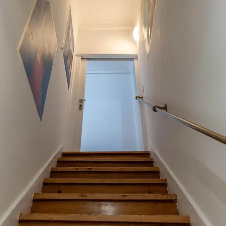 Queen's Ocean Sight - 3*